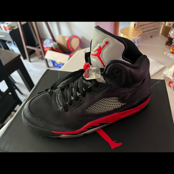 Barely used. I bought these thinking they were 10.5 but they were 9.5 main image 5